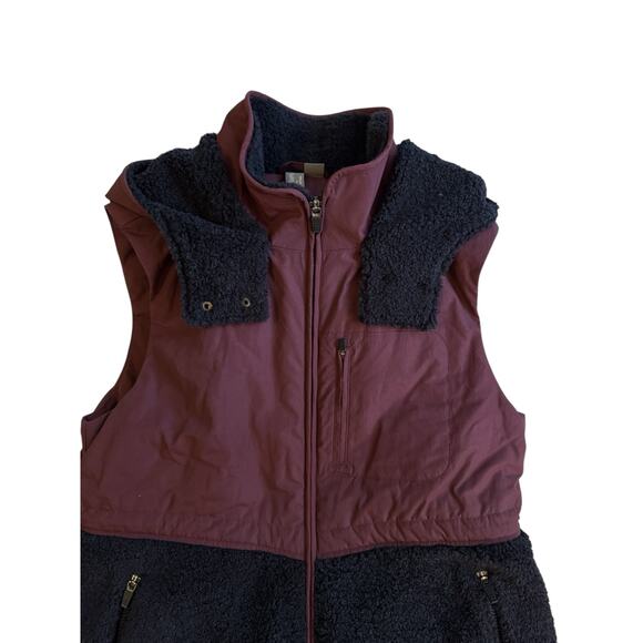 Sweaty Betty US 8 Plum Purple Black Urban Sherpa Vest chap Winter Warm Fleece - Picture 4 of 10